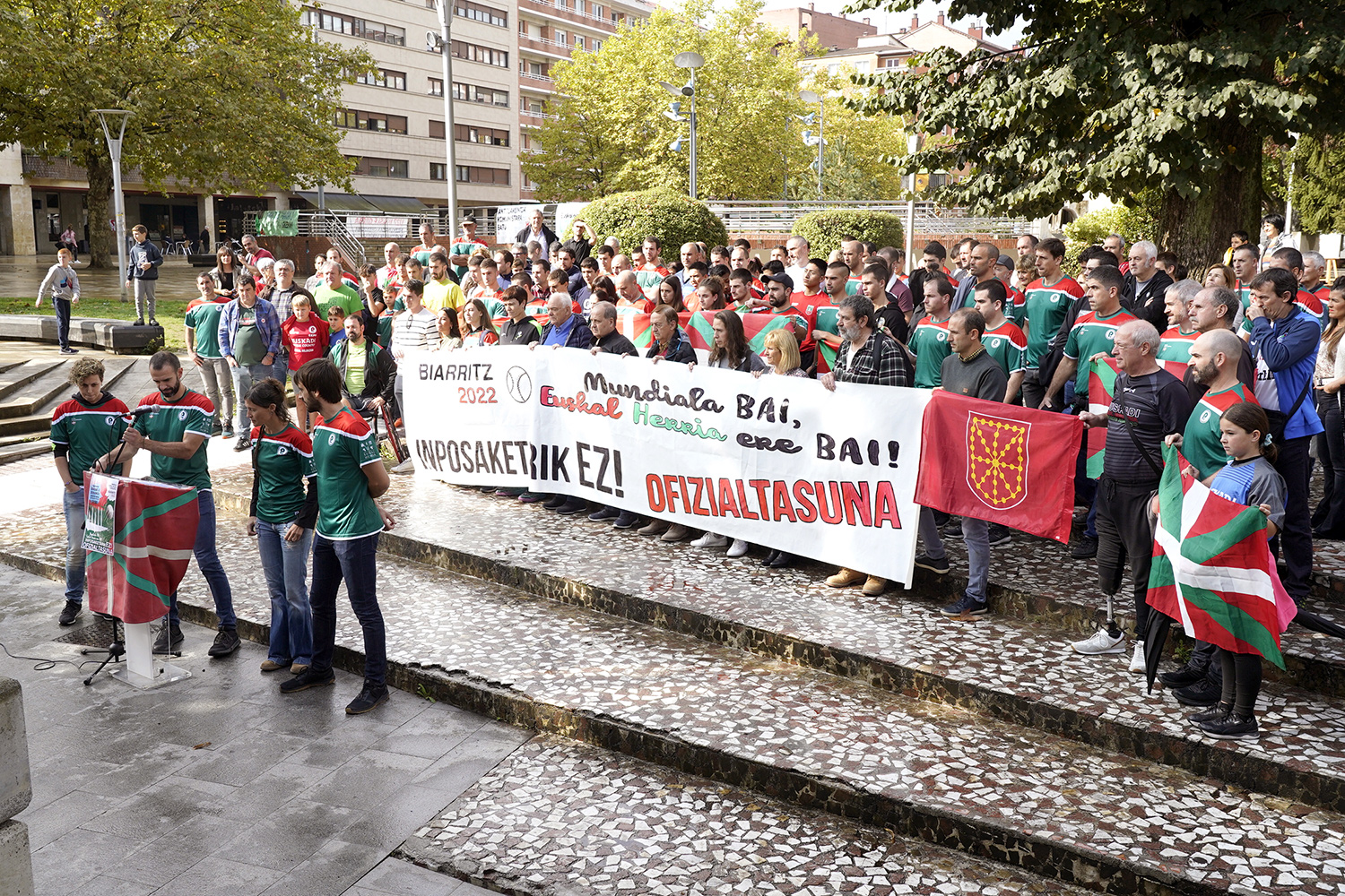 2022ko urriaren 14an, Miarritzen jokatu zen Munduko Txapelketaren atarian, “euskal pilota selekzioaren aldeko manifestua